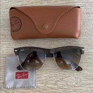 Ray-Ban Brown Tortoise Clubmaster Sunglasses